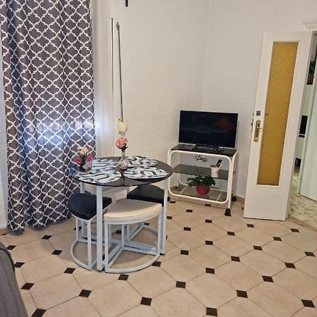 Wish Suite Dolores Leon De Triana Севиля Екстериор снимка
